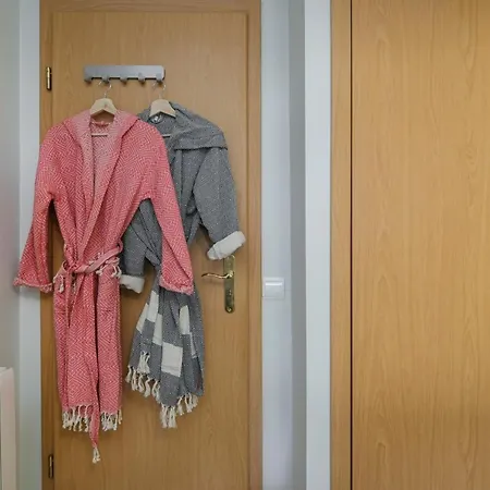 アパート Sea Lux エリセイラ